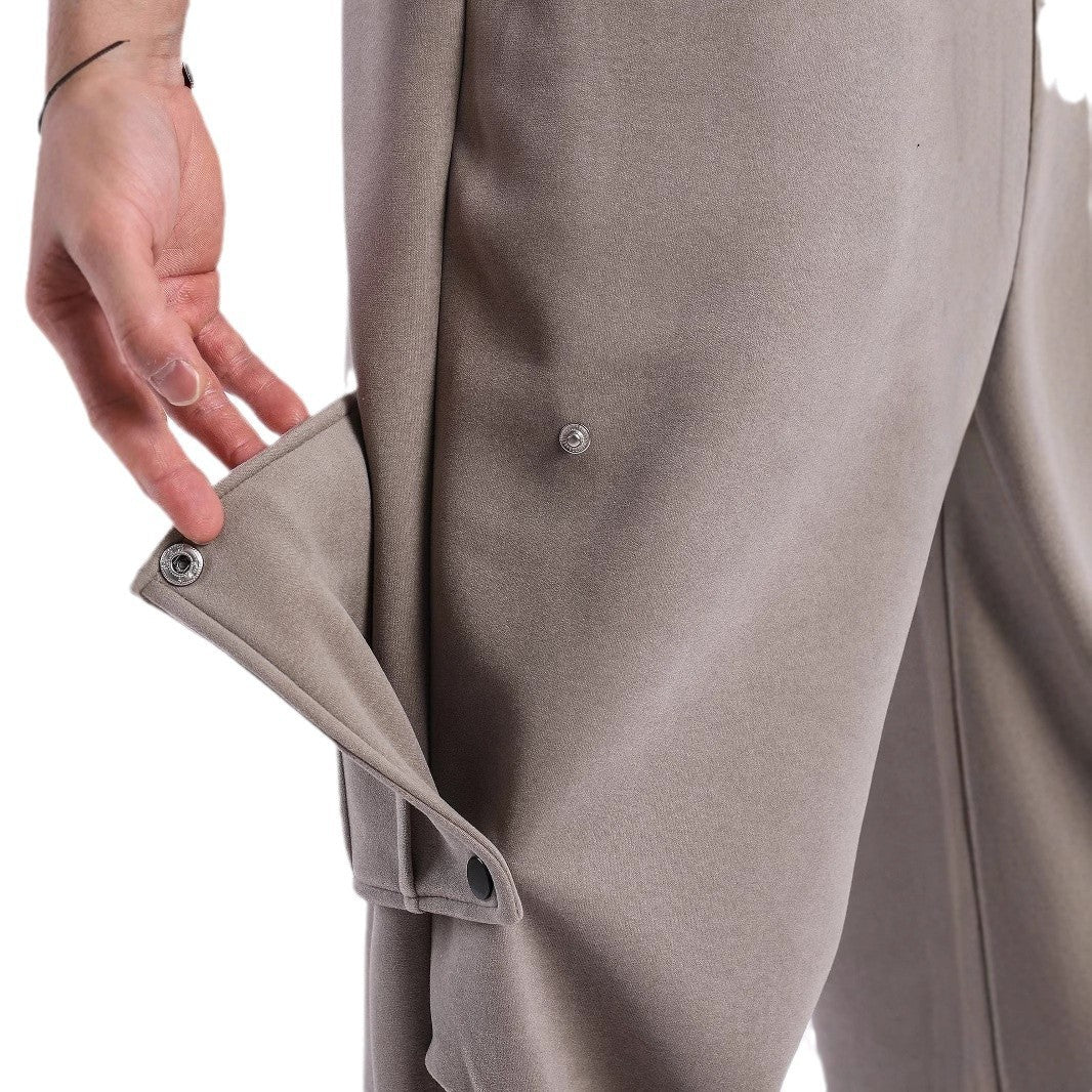 Cargo jogger pants for men with side pockets and elastic waistband Lune London