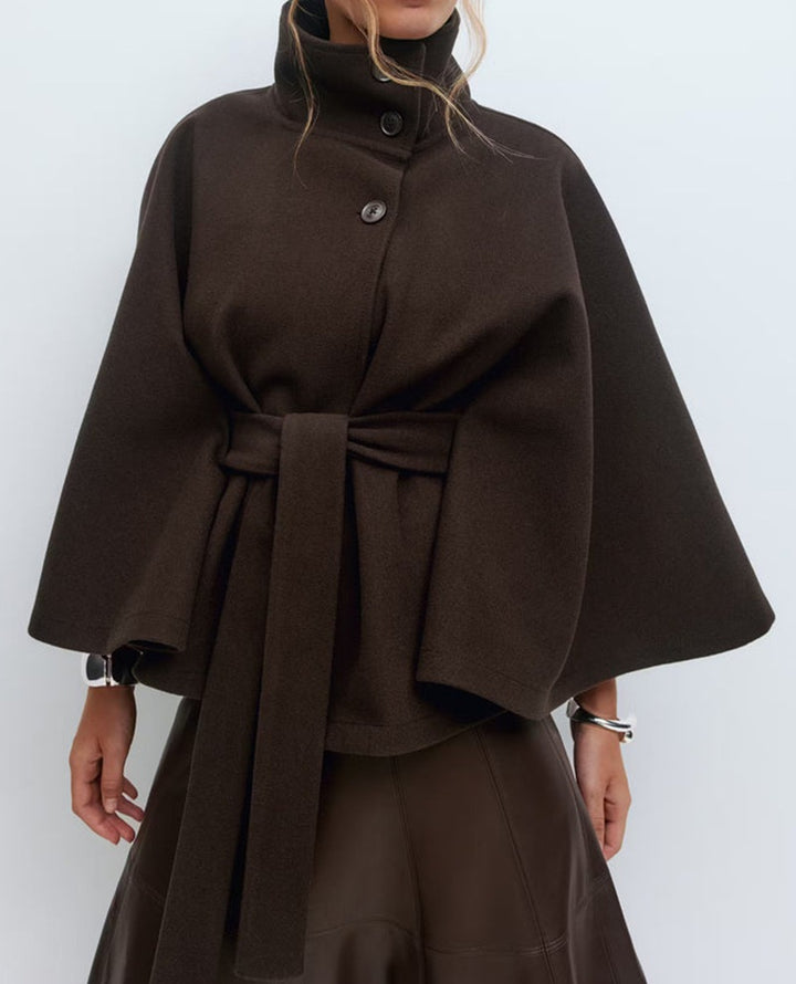 Chic and stylish women's hooded coat