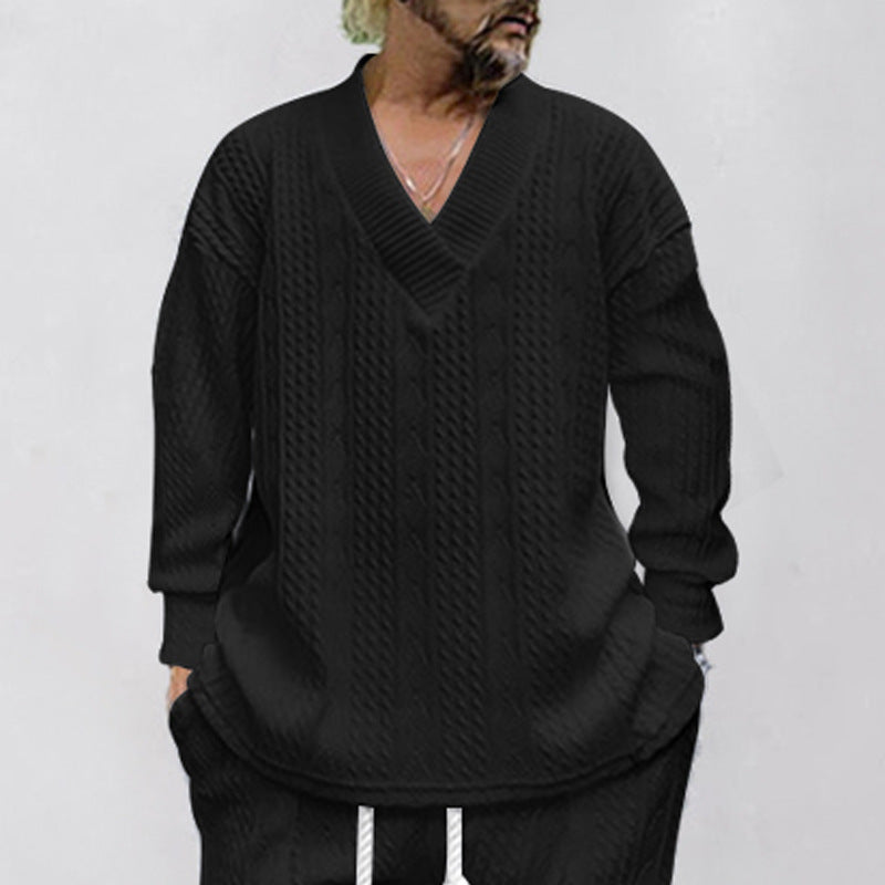 Casual men's sweater with textured cable design and V-neck Lune London