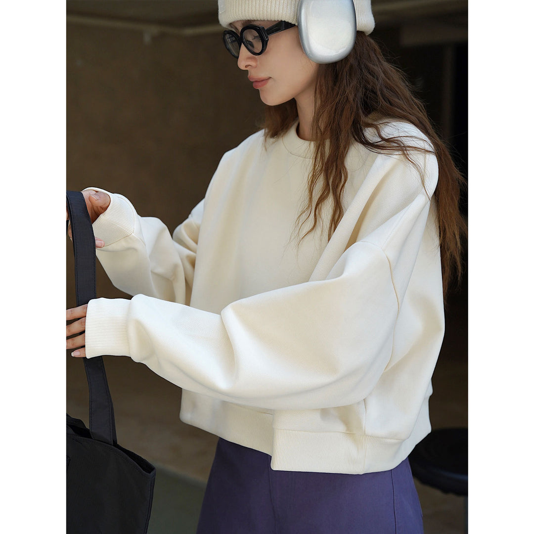 Ladies Short Oversized Sweatshirt with Raglan Sleeves and Ribbed Cuffs Amarae