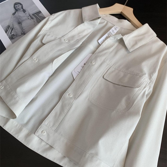 Women's Short Overshirt Jacket made of textured canvas with chest pockets Amarae