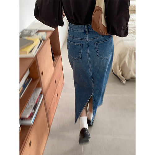 Ladies Long Denim Skirt with Fashionable Pockets Chic & Stil