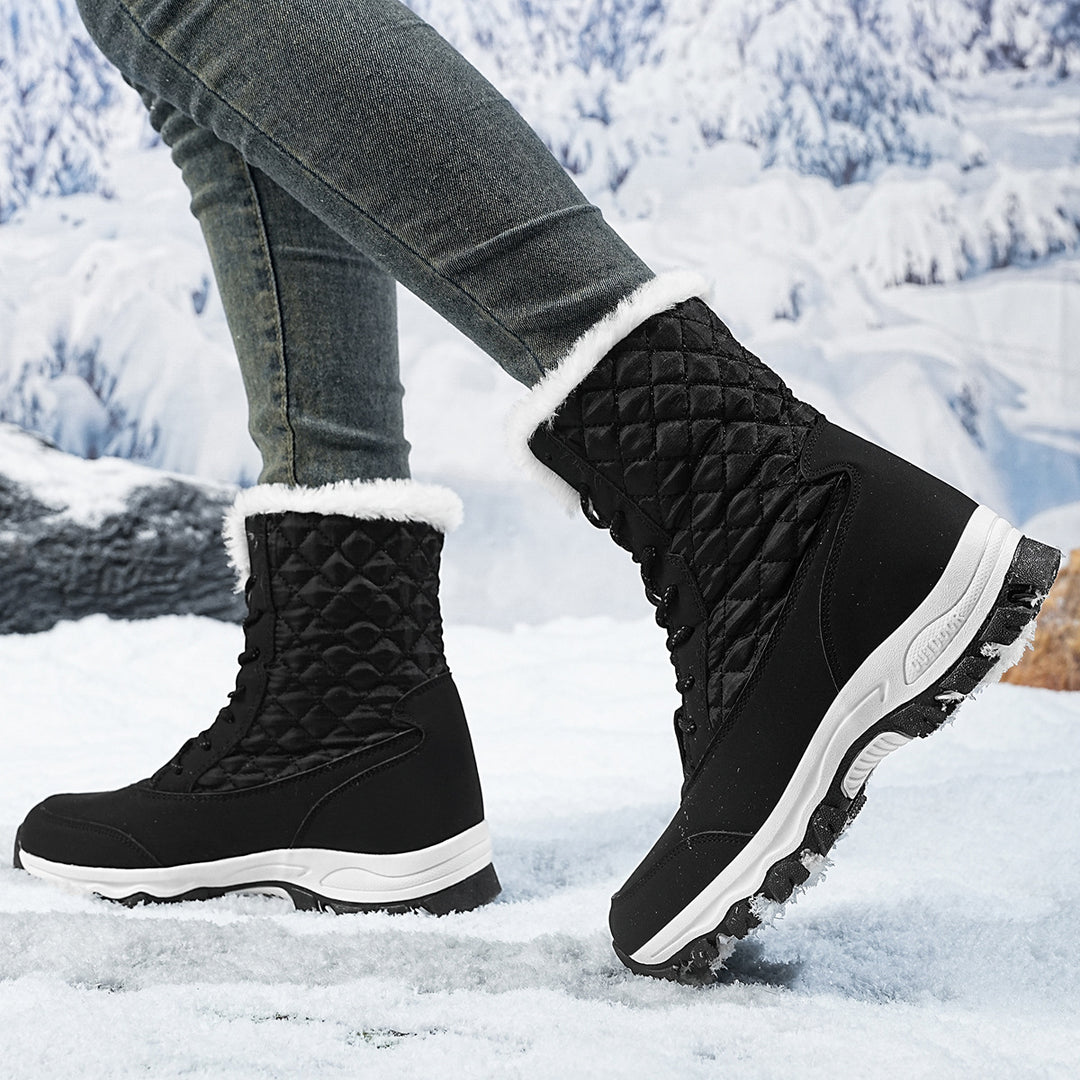 Women's winter boots with insulated inner lining and non-slip outsole Lune London