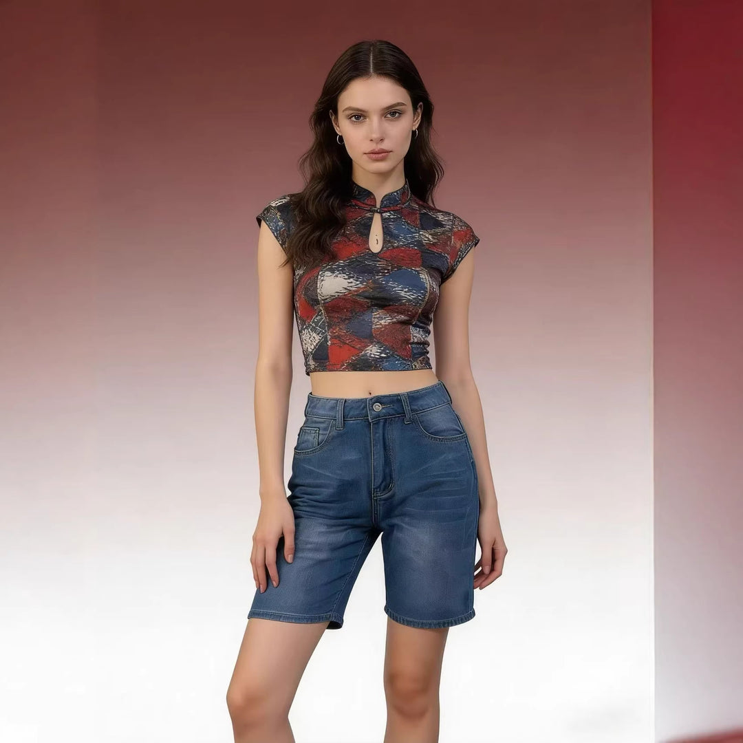 Women's fitted cropped top with stand collar and short sleeves Lune London