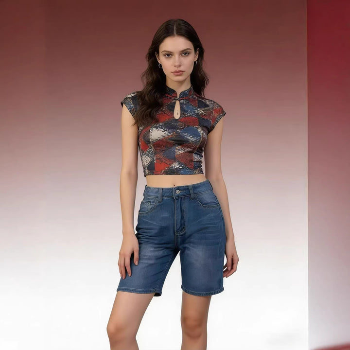 Women's fitted cropped top with stand collar and short sleeves Lune London