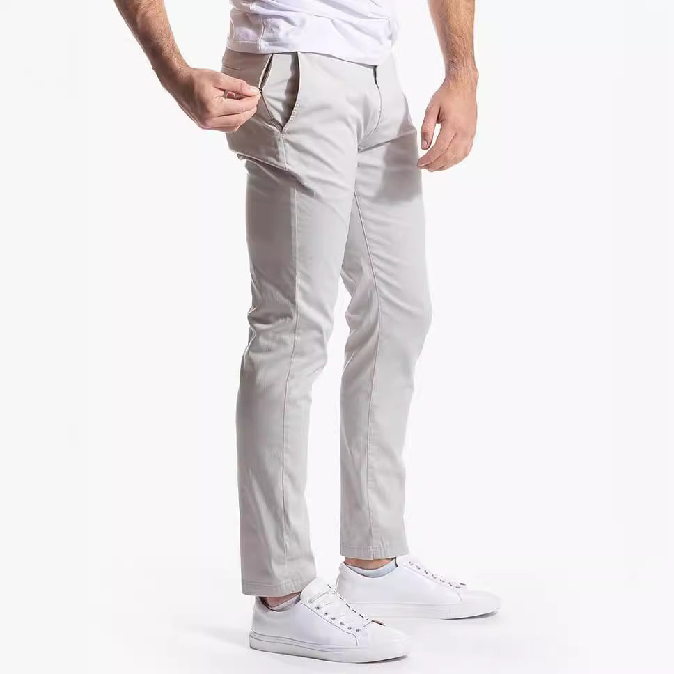 Slim-fit chino pants for men in breathable material Lune London