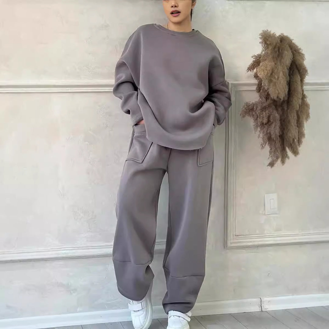 Ladies Cozy Oversized Sweat Set with spacious pockets and a comfortable fit Amarae