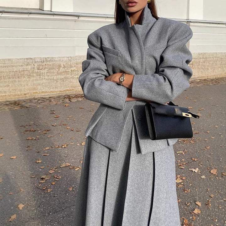 Oversized wool jacket for women in modern style Lune London