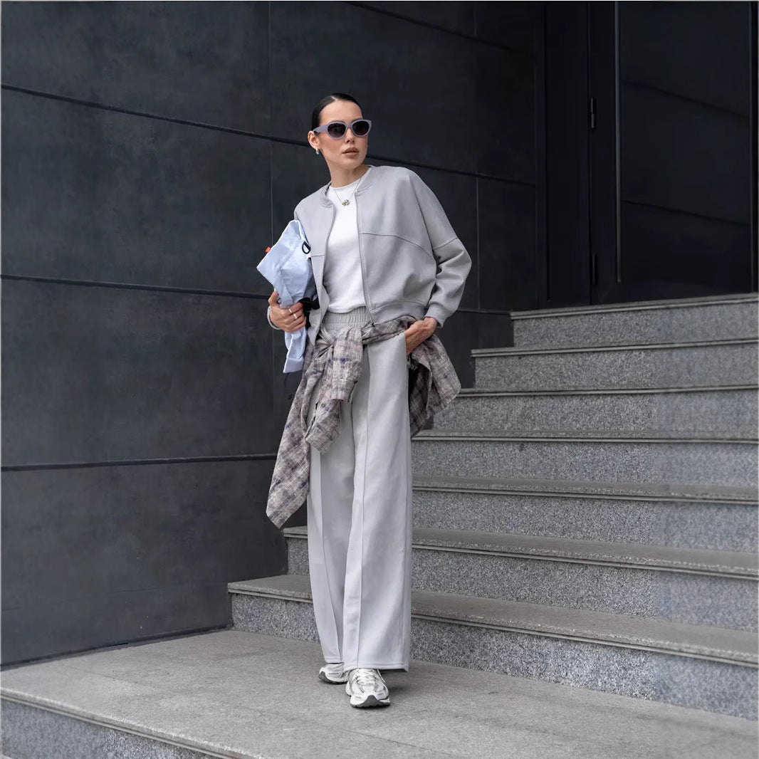 Oversized sport jacket for women with elastic sleeves and wide pants Lune London