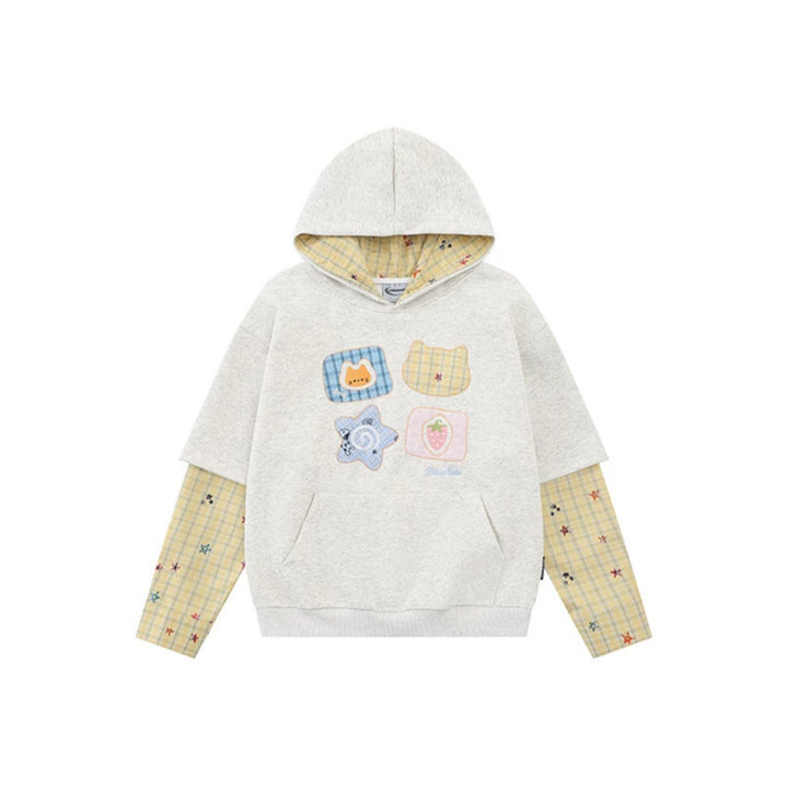 Women's hooded sweatshirt with layered look, kangaroo pocket and playful patch applications Amarae