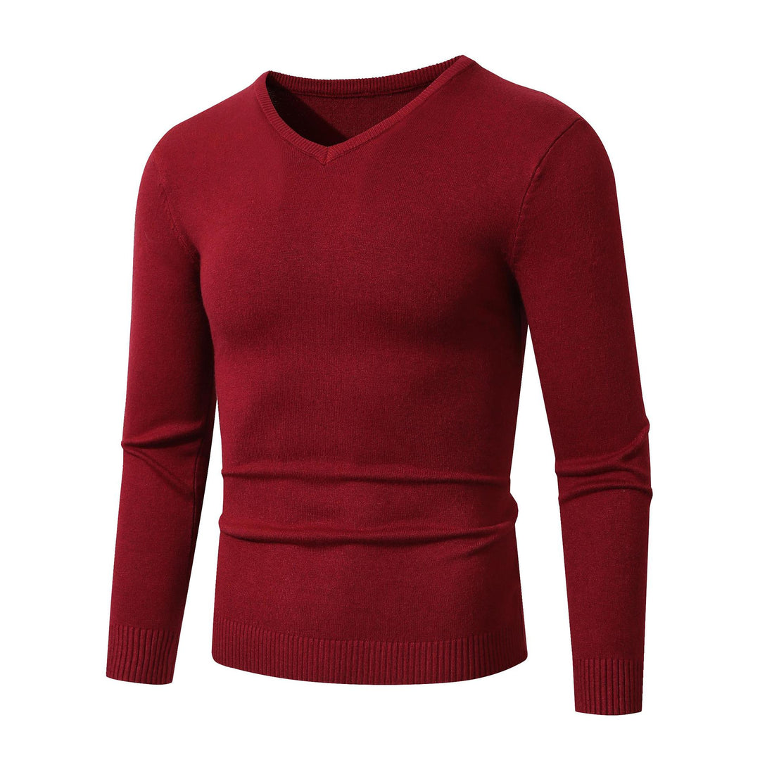 Fine knit sweater for men with classic round neckline Lune London