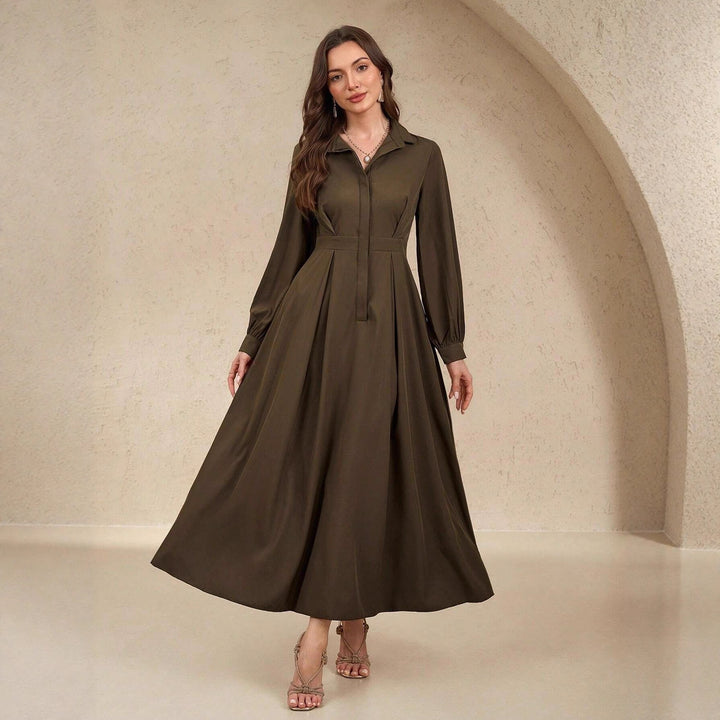 Elegant shirt dresses for women with a flowing skirt and practical pockets Lune London