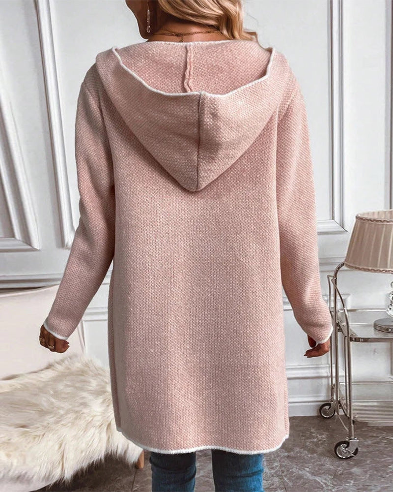 Manteau en tricot pour femmes avec capuche et poches pratiques Chic & Stil