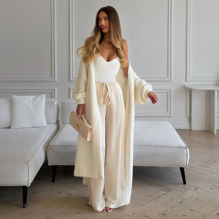 Elegant bouclé coat for women Lune London