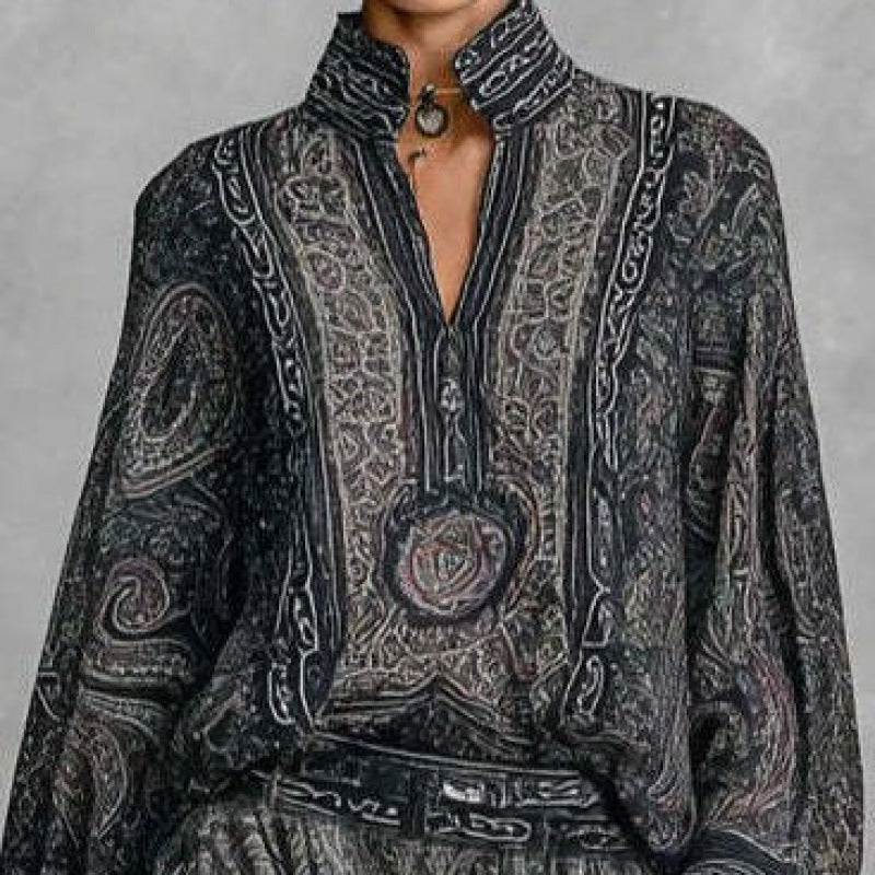 Women Flowing Boho Two-Piece Set with Loose Tunic and Harem Pants in Paisley Design Amarae