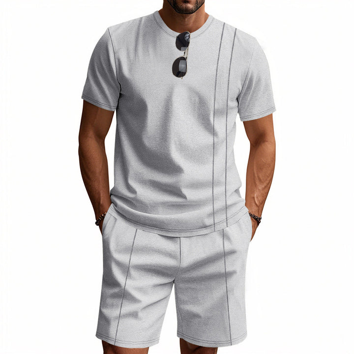 Men's short sleeve set and shorts made of breathable material Lune London