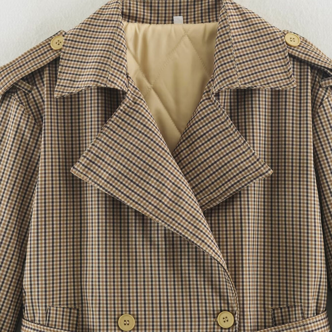 Women's short trench coat in checkered pattern with waist belt, shoulder straps and quilted inner lining Amarae