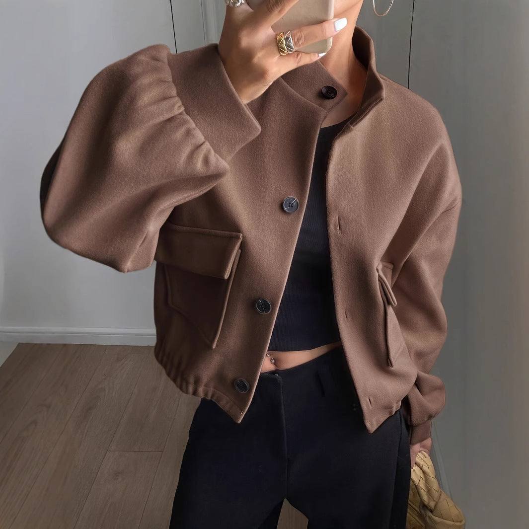 Fashionable short jacket for women with high collar and practical pockets Lune London