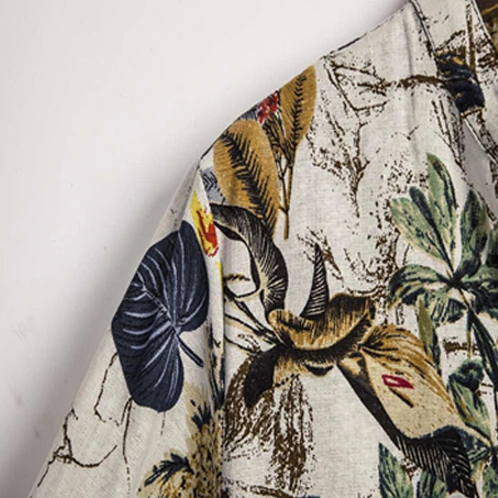 Men's short sleeve Henley shirt with floral design and high-quality cotton material Lune London