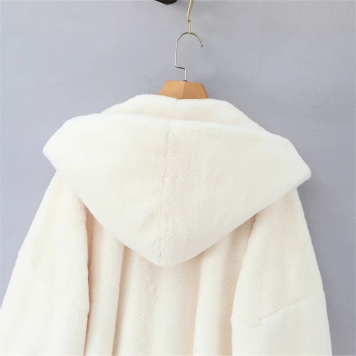 Cozy fleece jacket for women with hood and belt Lune London