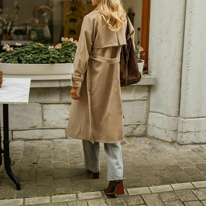 Elegant wool coat for women with practical belt Lune London