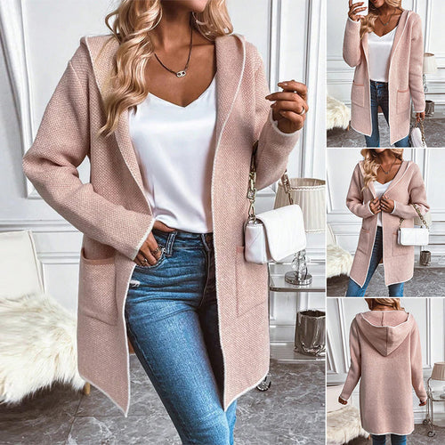 Manteau en tricot pour femmes avec capuche et poches pratiques Chic & Stil