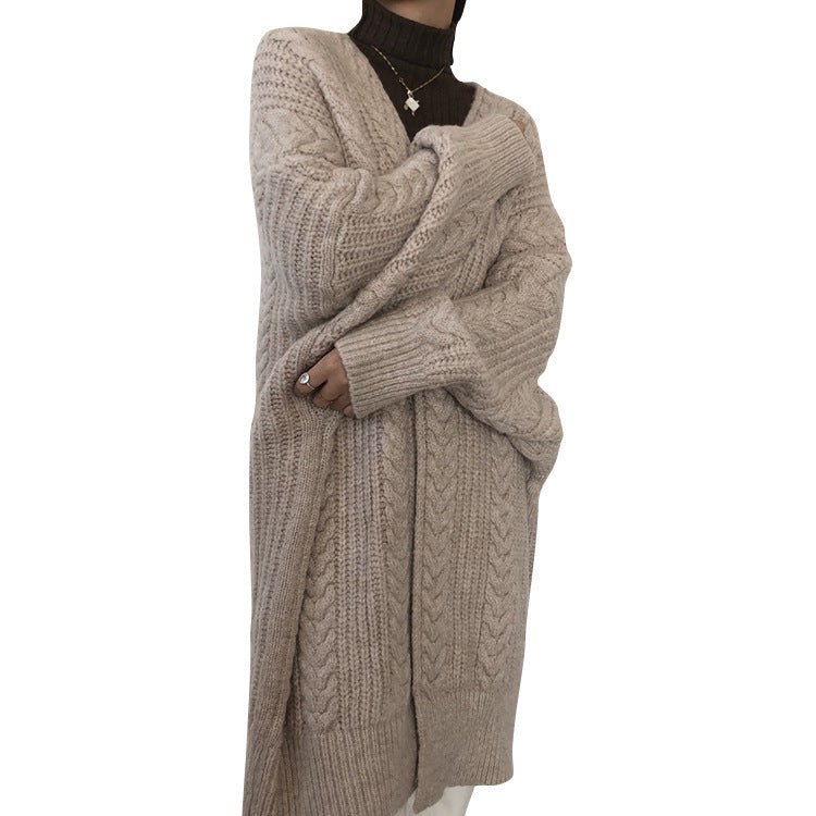 Chunky knit coat for women with drawstring and deep pockets Lune Londonl