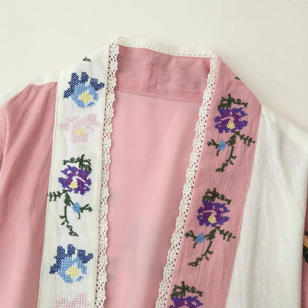 Women’s kimono jacket with floral embroidery and elegant collar Lune London