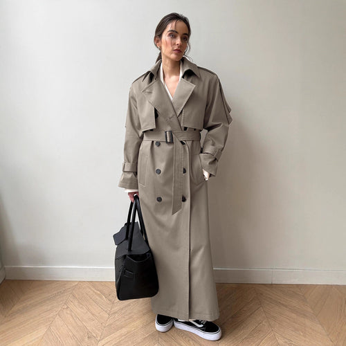 Elegant trench coat for women with wide belt and removable collar Amarae