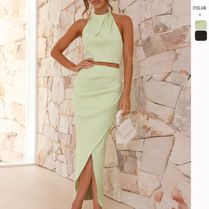 Women's set made of ruffled top and asymmetrical skirt