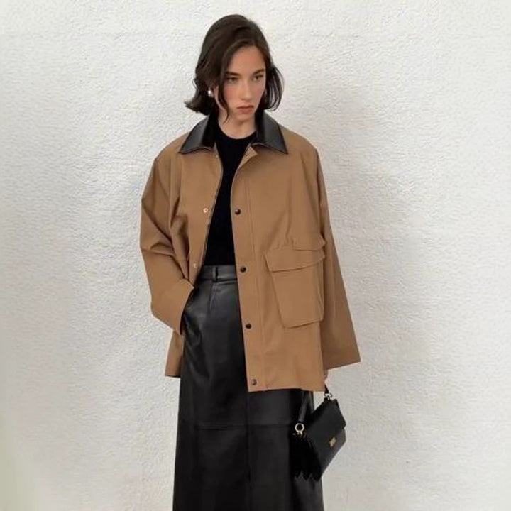 Women Oversize utilitarian Jacket with large flap pockets and contrast collar Amarae