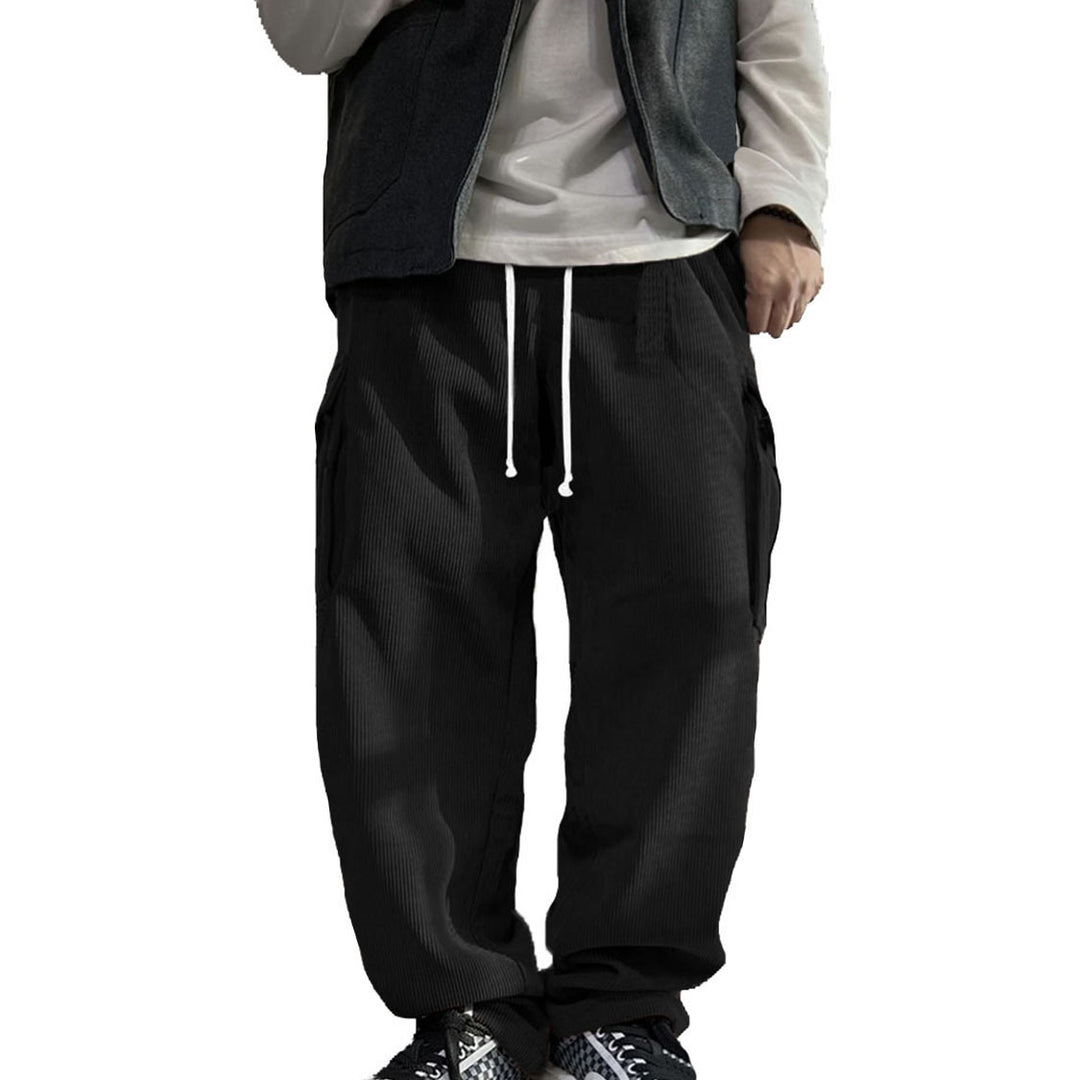 Comfortable cotton cargo pants for men with modern pockets Lune London
