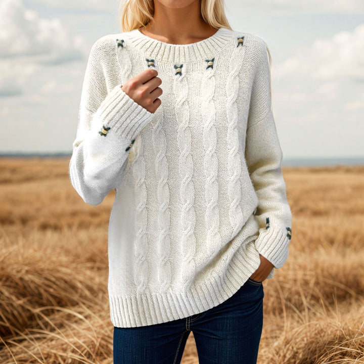 Knit sweater for women with a relaxed fit and exquisite details Lune London