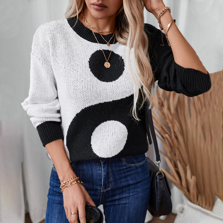 Lune London Women's Yin-Yang Pattern Sweater