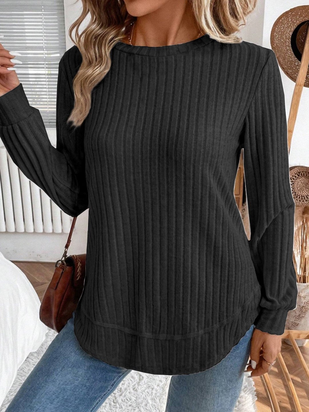 Pull en tricot décontracté pour femmes avec rayures verticales Chic & Stil
