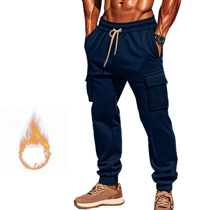 Men's cargo joggers with practical side pockets and elastic waistband. Chic and stylish.