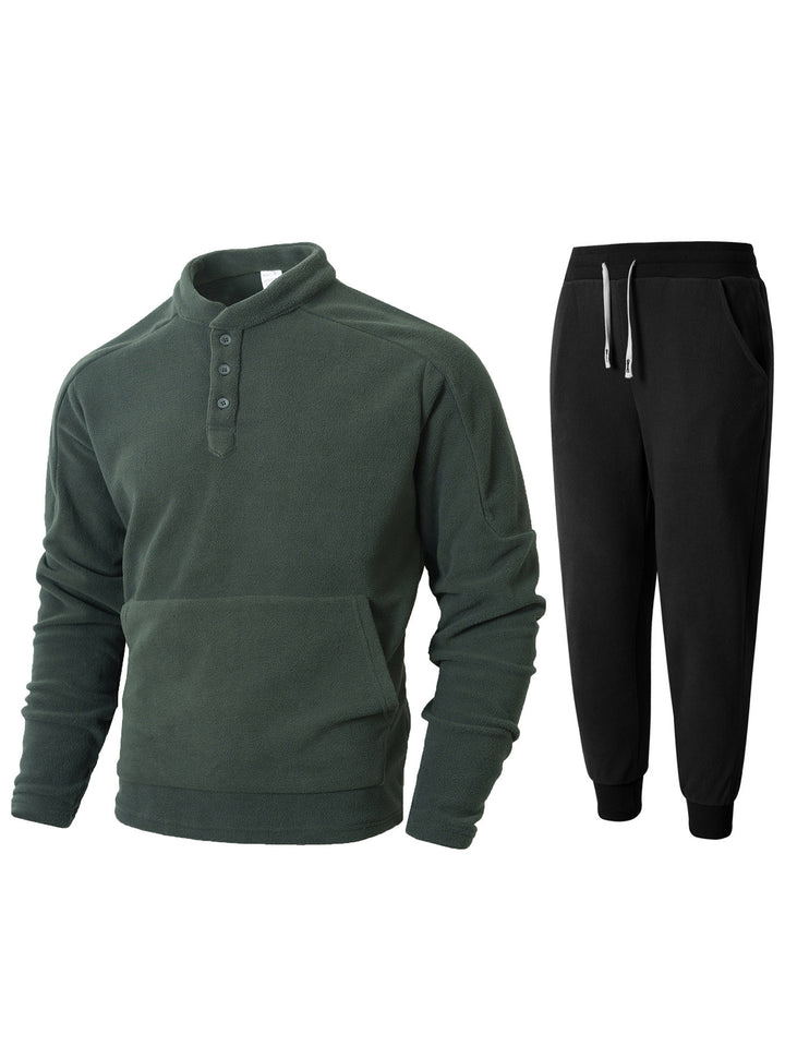 Cozy fleece tracksuit for men with button placket and practical pockets Lune London