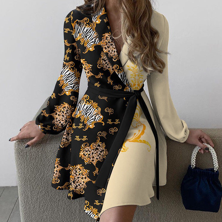 Robe portefeuille pour femmes avec imprimé artistique et manches élégantes Chic & Stil