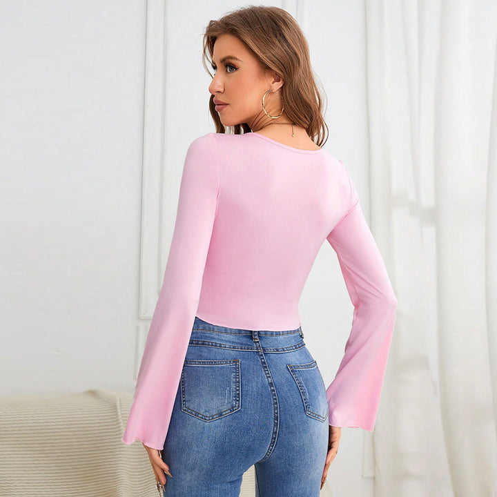 Body à manches longues pour femmes avec un décolleté carré de bon goût et un design de volants élégant Chic & Stil