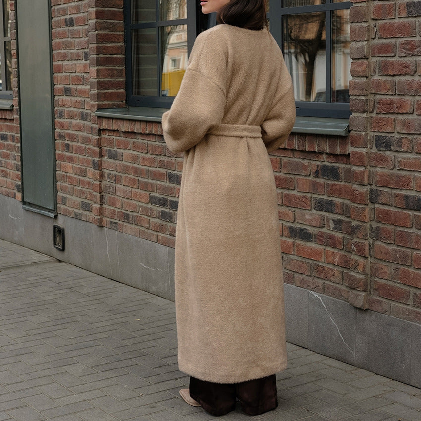 Soft knit coat for women with a tie belt and wide sleeves Lune London