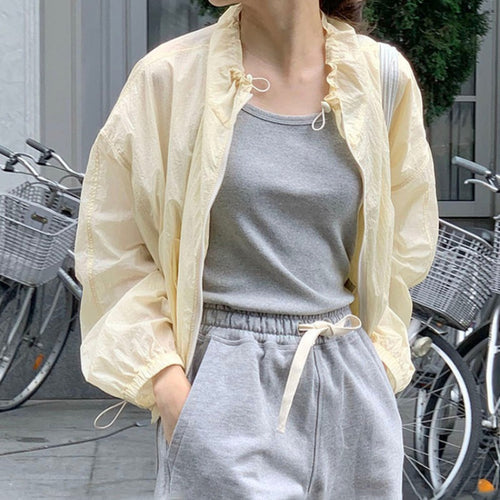 Veste d'été légère pour femmes avec des détails en volants Chic & Stil