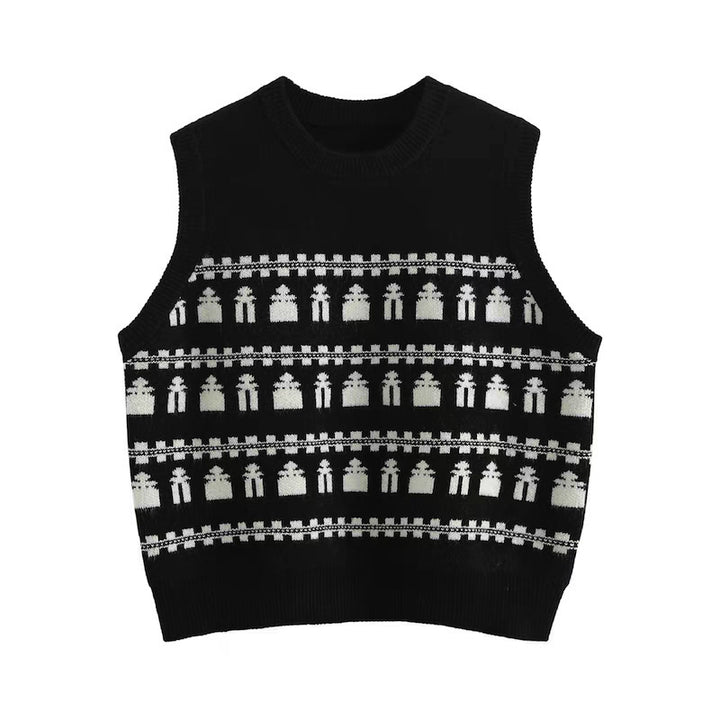 Casual knitted cardigan for women with a festive pattern Lune London