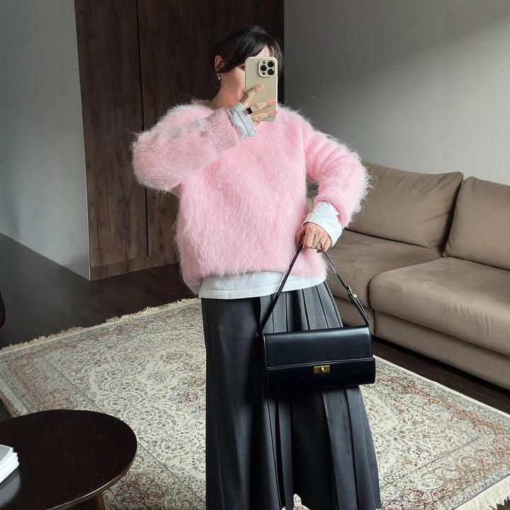 Women's Oversized Mohair Sweater with Fluffy Texture and Round Neckline Amarae