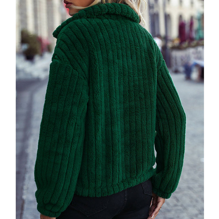 Fleece pullover for women in a casual chic style