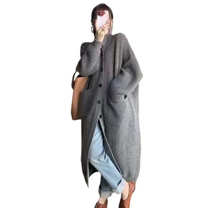 Manteau en tricot pour femmes avec grandes poches et détail de bouton Chic & Stil