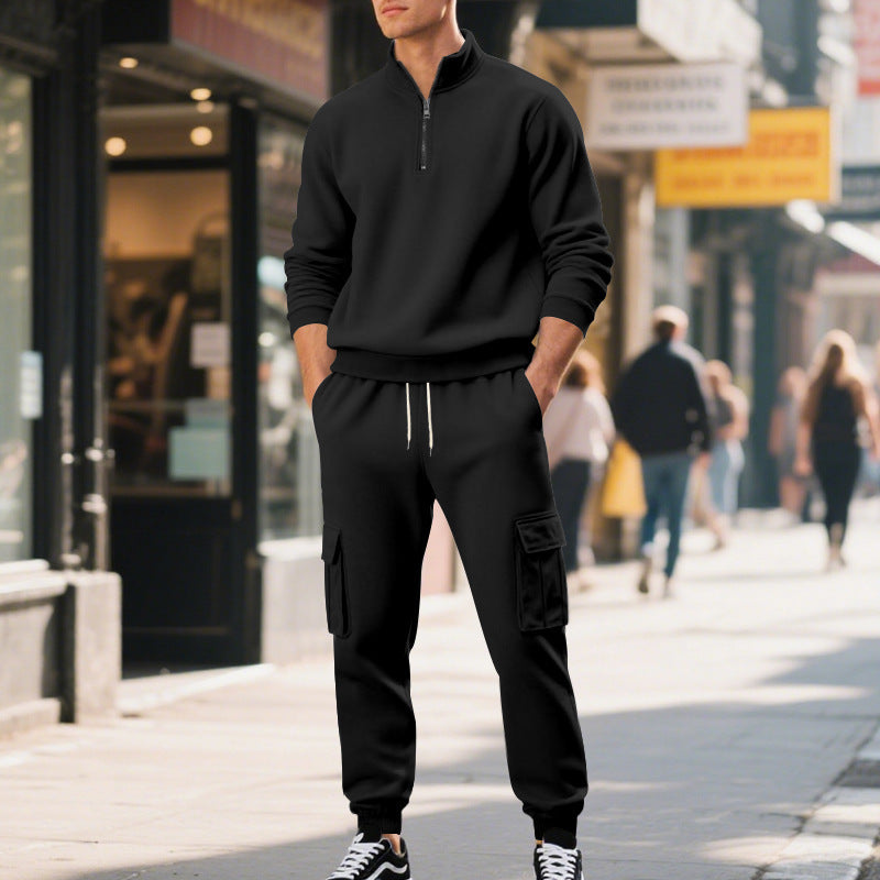 Sport leisure set for men with high collar and practical cargo pockets Lune London