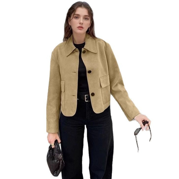Trendy women's suede jacket with practical pockets Lune London