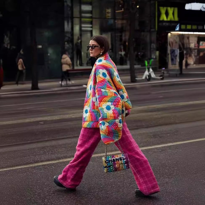 Veste matelassée confortable pour femmes avec design coloré et manches volumineuses Chic & Stil
