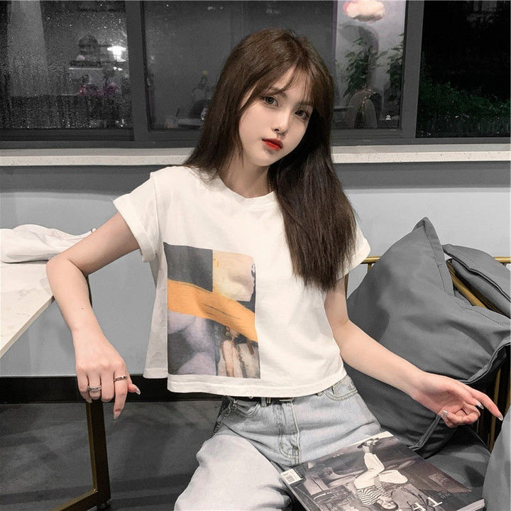 Women’s Crop T-Shirt with Creative Graphic Print Lune London