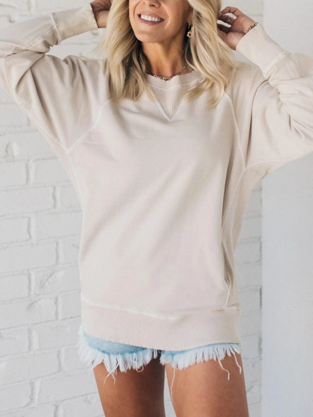 Ladies Casual Oversized Sweatshirt with practical pockets Lune London